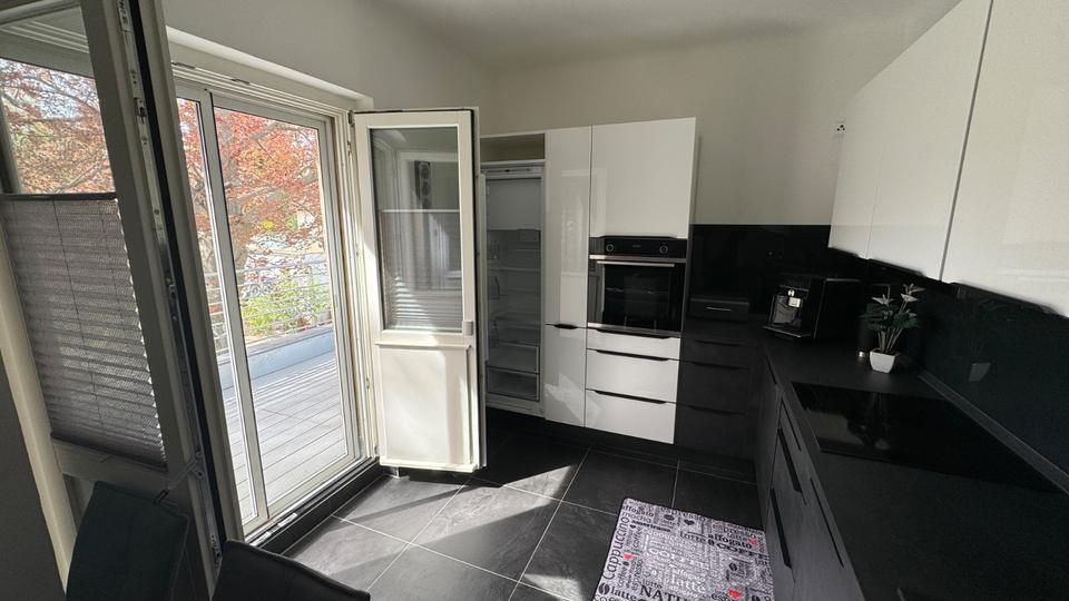 Etagenwohnung Weimar Ehringsdorf - 3.5 Zimmer, 130 m&sup2;, 1.700&euro; | Angebot:22011498