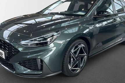 Hyundai i30 2.500 km 30.590 € Erfurt 99086