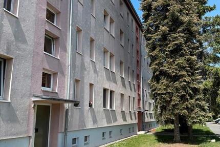 2-Zimmer-Wohnung in ruhiger Lage zimmer