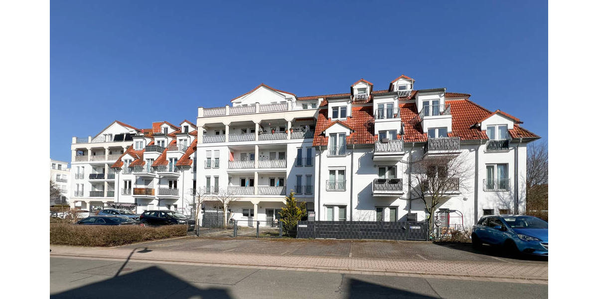 Moderne, bezugsbereite 1Raumwohnung mit Einbauküche & Stellplatz 1 zimmer