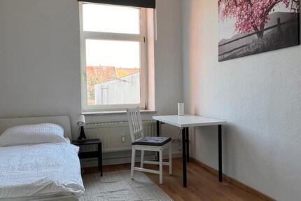 Möblierte Firmenwohnung zur Mitarbeiterunterbringung 8 zimmer