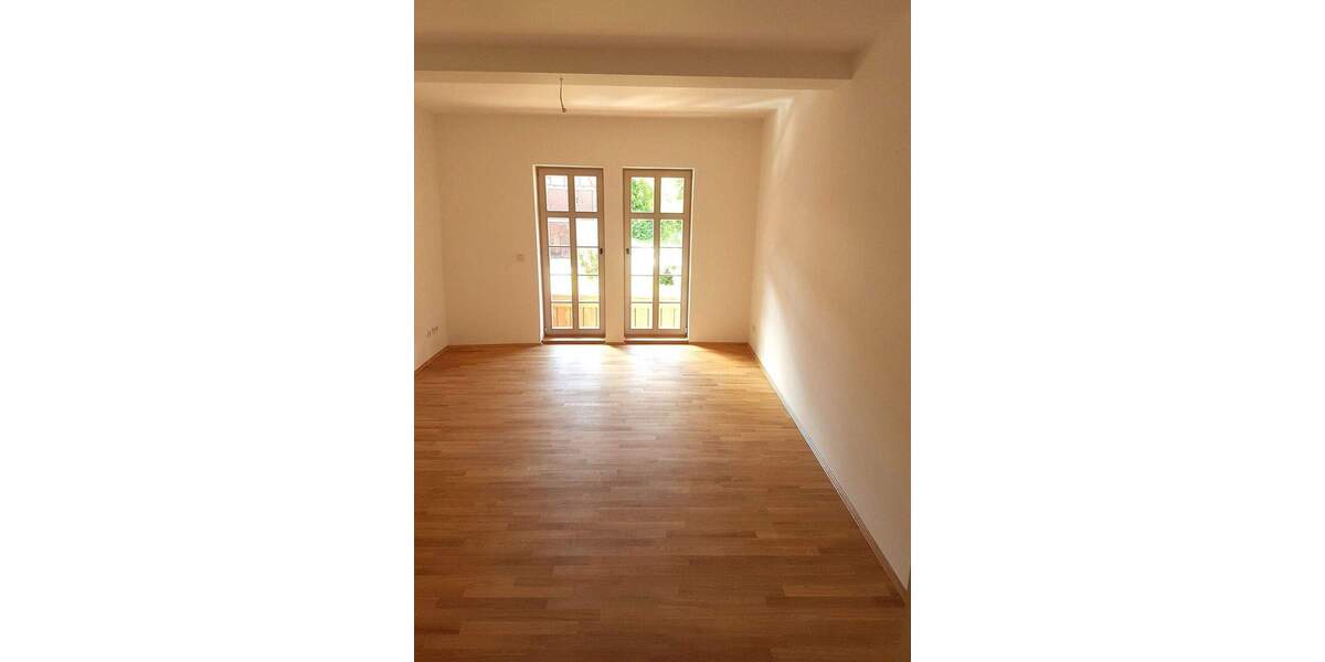 Etagenwohnung Arnstadt - 3 Zimmer, 90 m&sup2;, 200.000&euro; | Angebot:25745781