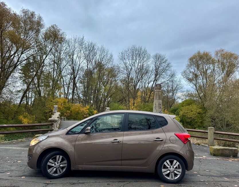 Hyundai ix20 83.200 km 8.350 € Neudietendorf 99192