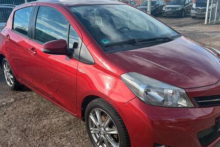 Toyota Yaris 199.999 km 5.100 &euro; Weimar 99427