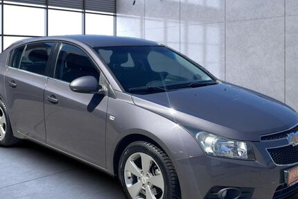 Chevrolet Cruze 83.300 km 6.990 &euro; Erfurt 99086