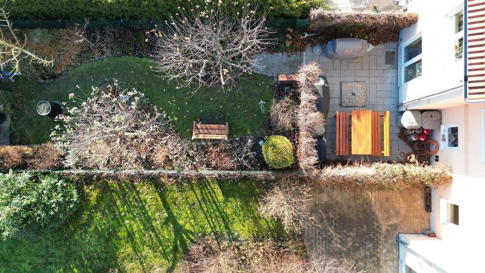 Reihenmittelhaus Weimar Südstadt - 5 Zimmer, 135 m&sup2;, 490.000&euro; | Angebot:25687198