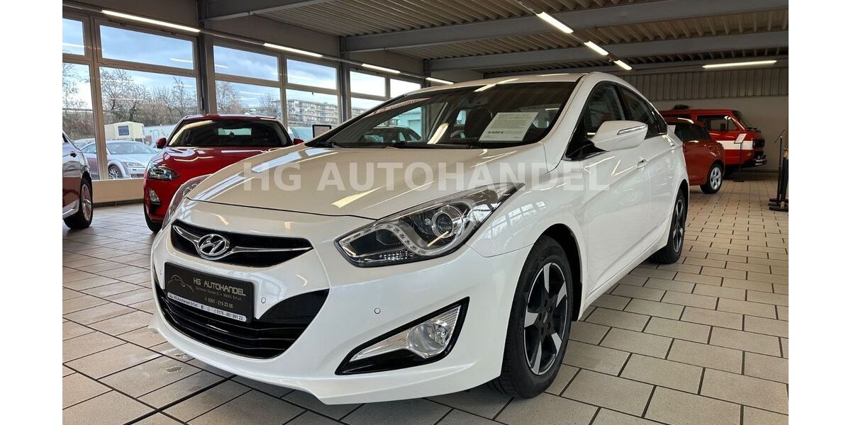 Hyundai i40 93.000 km 9.400 &euro; Erfurt 99091