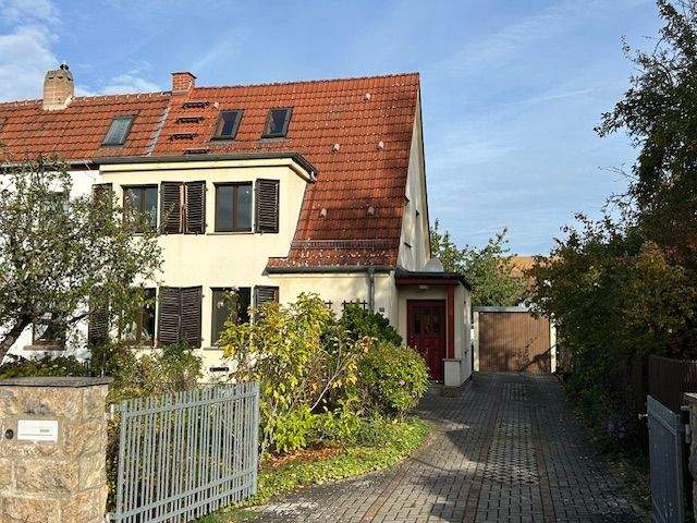 RUHIG GELEGENE, GEPFLEGTE DOPPELHAUSHÄLFTE IN DER PARKVORSTADT - SICHERN SIE SICH DIESE GELEGENHEIT JETZT! 4 zimmer