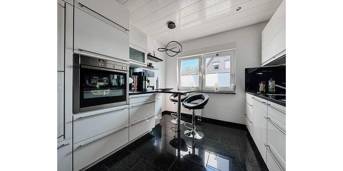 Mehrfamilienhaus, Wohnhaus Gotha - 4 Zimmer, 95 m&sup2;, 330.000&euro; | Angebot:25862759