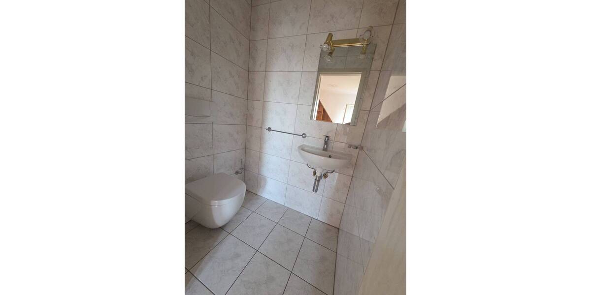 Etagenwohnung Erfurt Altstadt - 2 Zimmer, 128 m&sup2;, 1.190&euro; | Angebot:26787966