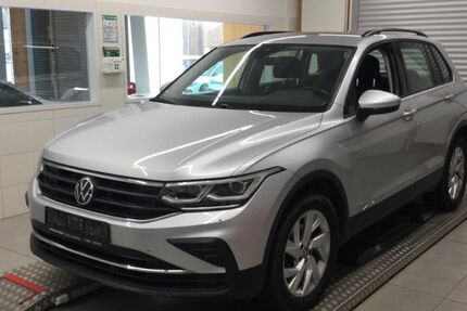 VW Tiguan 51.204 km 26.550 &euro; Erfurt 99098