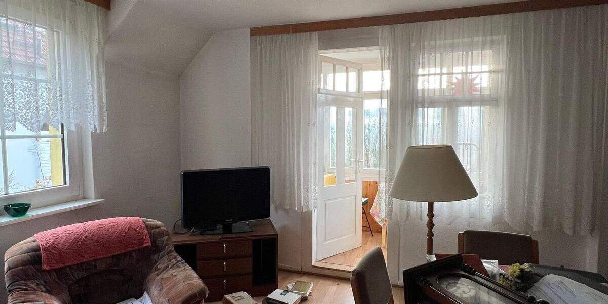 Mehrfamilienhaus, Wohnhaus Plaue - 4 Zimmer, 136 m&sup2;, 108.000&euro; | Angebot:25747557