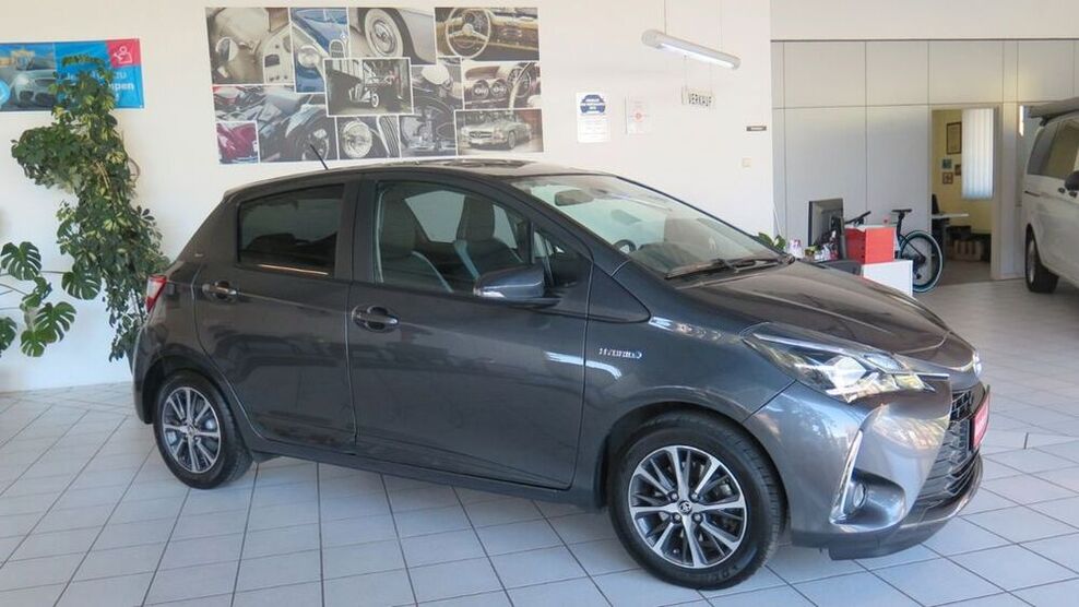 Yaris