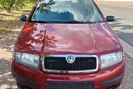 Skoda Fabia 98.325 km 2.200 &euro; Erfurt 99089