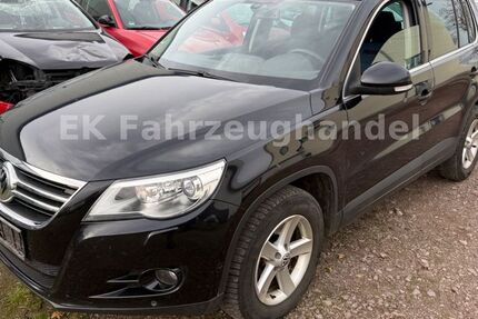 VW Tiguan 377.375 km 4.999 € Emleben 99869