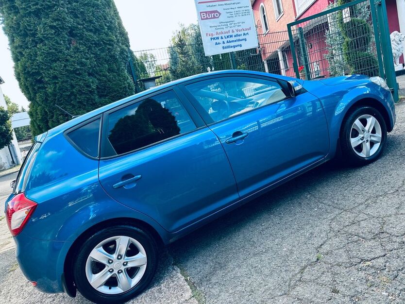 Kia ceed / Ceed 193.000 km 3.999 € Gotha 99867