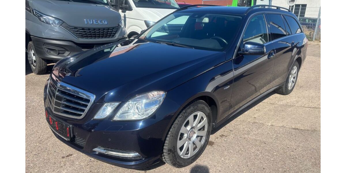 Mercedes-Benz E 220 246.000 km 9.900 &euro; Kölleda 99625
