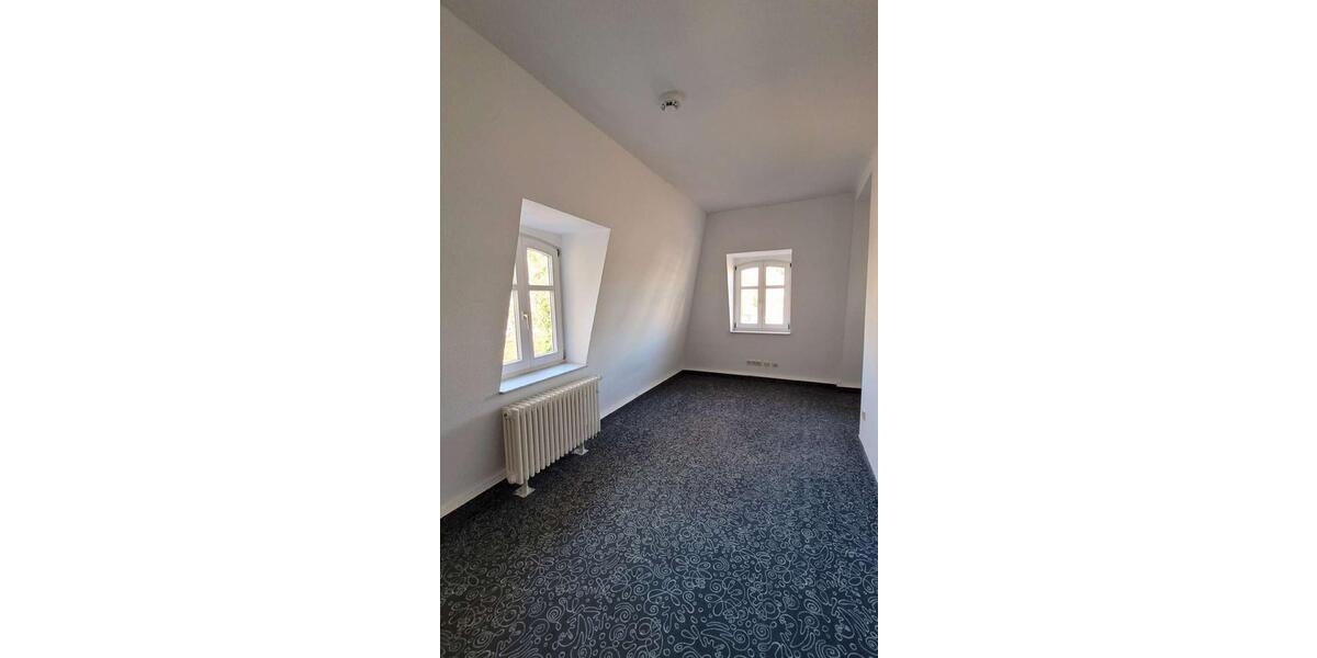 Etagenwohnung Gotha - 5 Zimmer, 152 m&sup2;, 1.200&euro; | Angebot:24997172