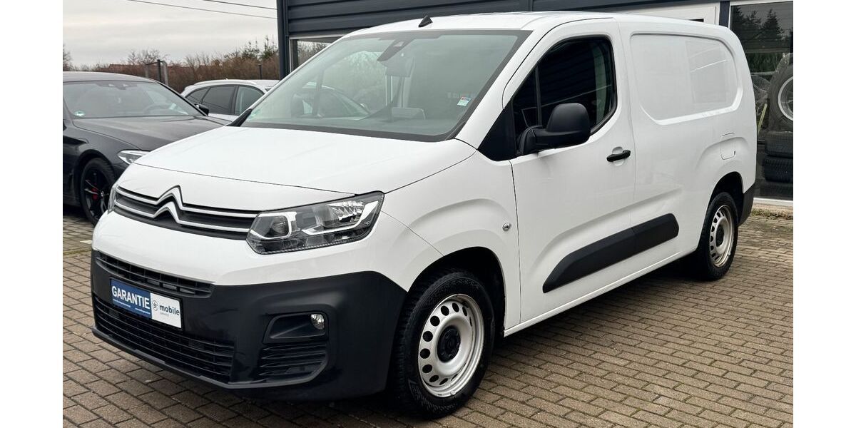 Citroen Berlingo 164.980 km 9.900 &euro; Erfurt 99092