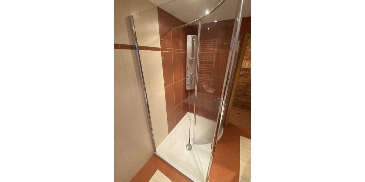 Etagenwohnung Gotha - 4 Zimmer, 106 m&sup2;, 120.000&euro; | Angebot:25682865