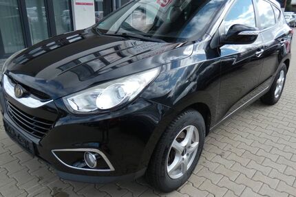 Hyundai ix35 152.000 km 6.990 &euro; Erfurt 99087