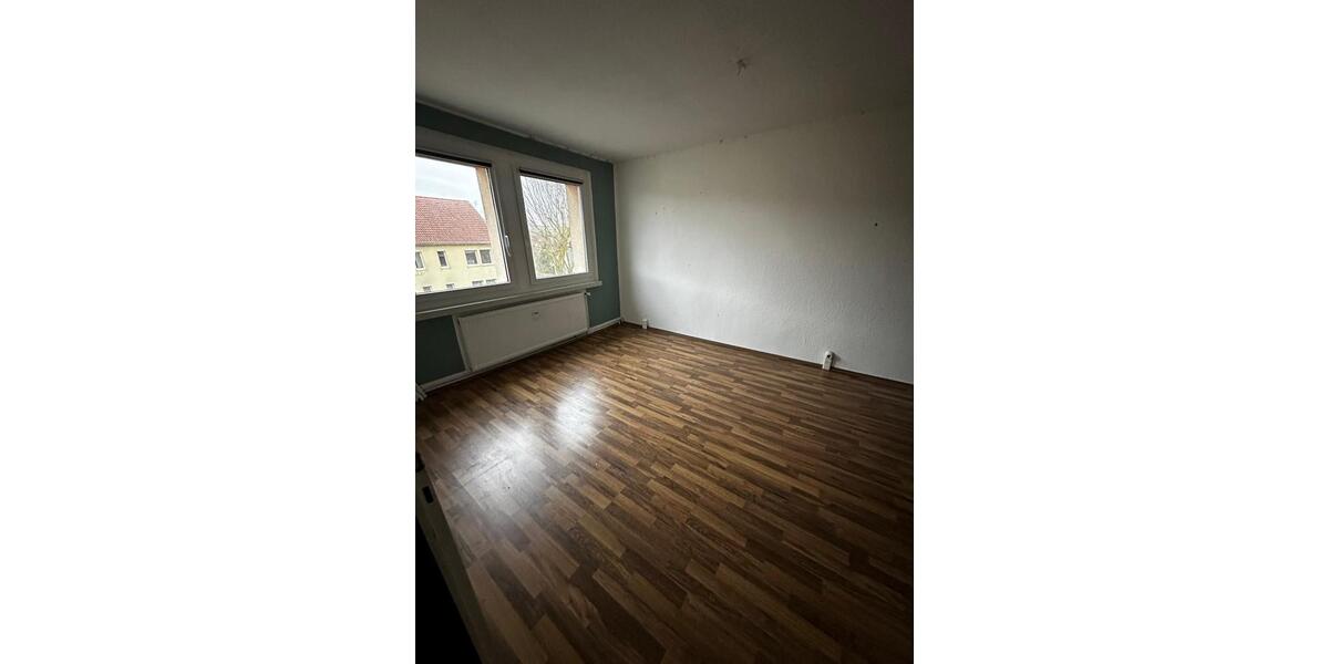 Etagenwohnung Drei Gleichen - 2 Zimmer, 47 m&sup2;, 300&euro; | Angebot:25231642