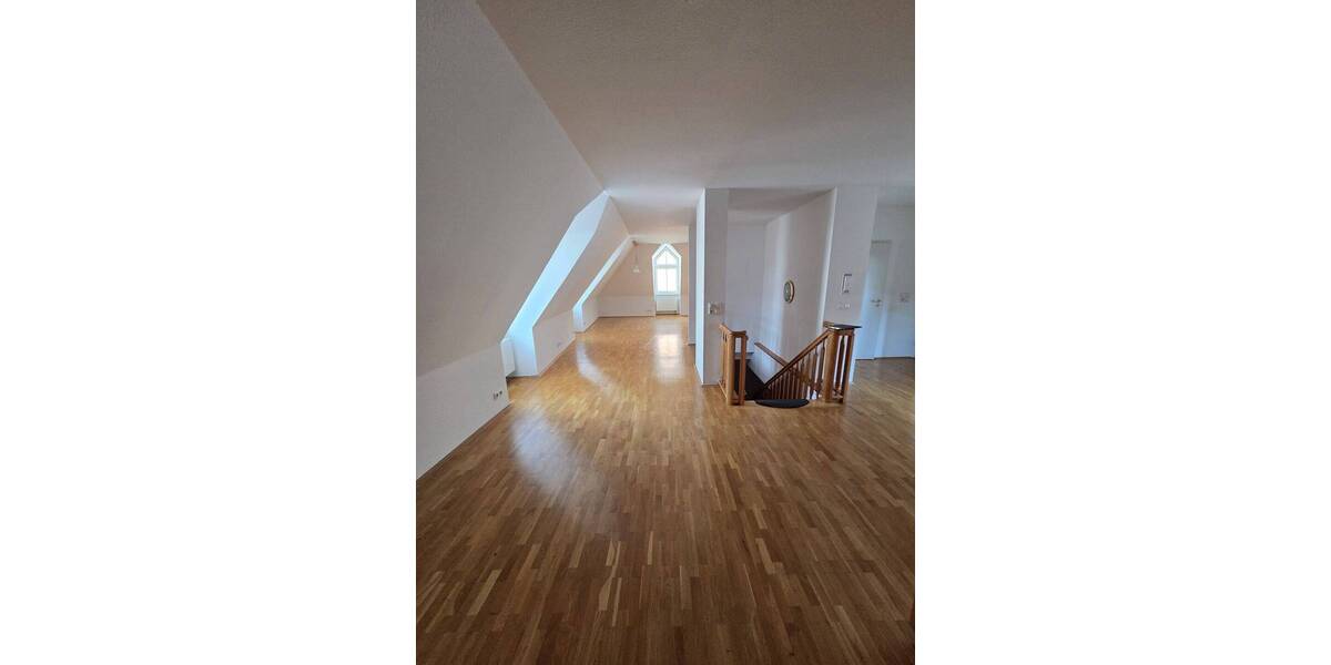 Etagenwohnung Erfurt Altstadt - 2 Zimmer, 128 m&sup2;, 1.190&euro; | Angebot:26787966