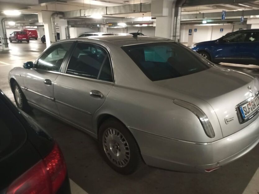 Lancia Thesis 182.000 km 2.500 € Erfurt 99086