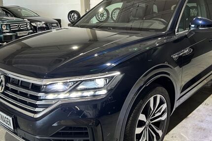 VW Touareg 93.795 km 39.900 &euro; Erfurt 99085