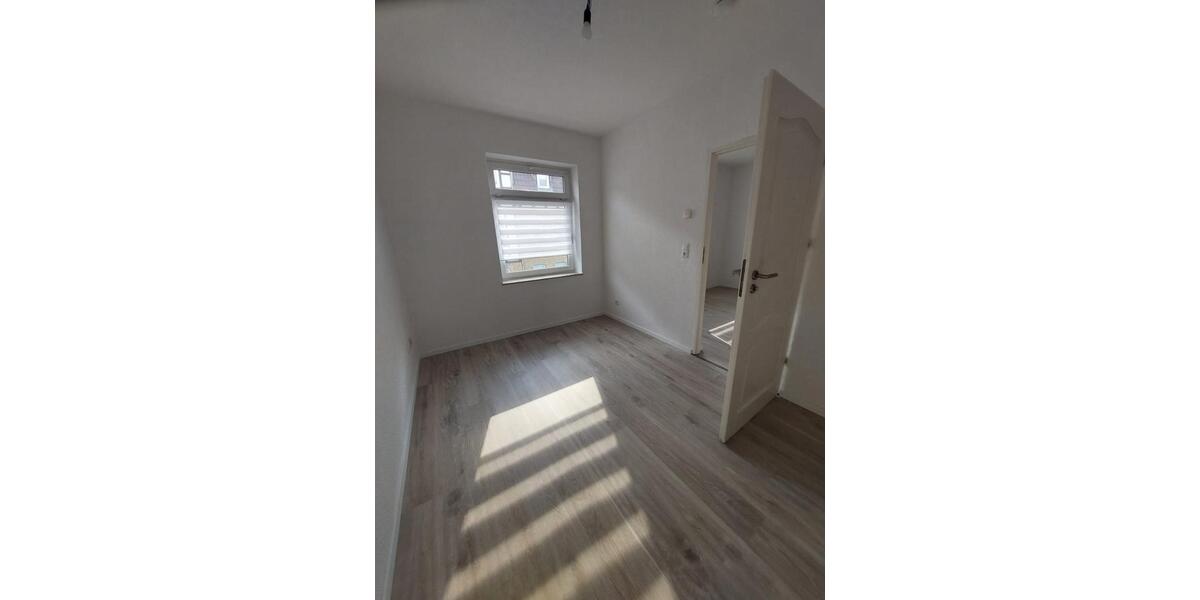Etagenwohnung Arnstadt - 3 Zimmer, 58 m&sup2;, 96.000&euro; | Angebot:27085357