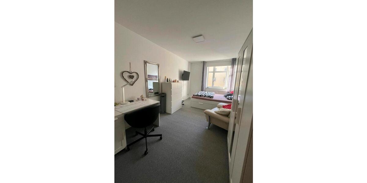 Etagenwohnung Erfurt Andreasvorstadt - 2 Zimmer, 50 m&sup2;, 300&euro; | Angebot:26346401