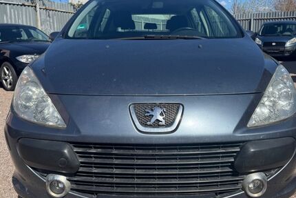 Peugeot 307 104.889 km 1.500 &euro; Erfurt 99089