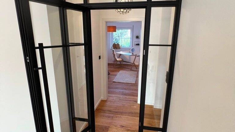 Erstbezug nach hochwertiger Sanierung, seltene Gelegenheit 3 zimmer