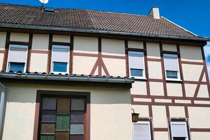 Haus Drei Gleichen - 6 Zimmer, 198 m&sup2;, 79.000&euro; | Angebot:27148064