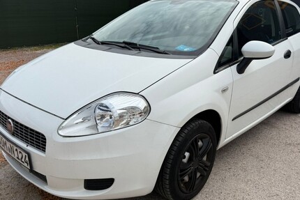 Fiat Grande Punto 101.258 km 2.995 € Erfurt 99084