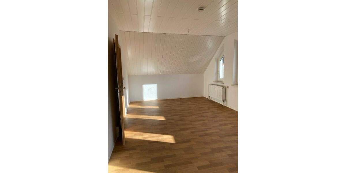 Etagenwohnung Stadtilm Oberilm - 2 Zimmer, 53 m&sup2;, 315&euro; | Angebot:26159252