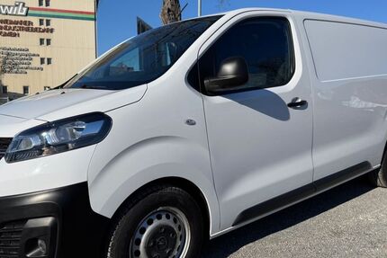Opel Vivaro 21.791 km 22.980 &euro; Weimar 99423