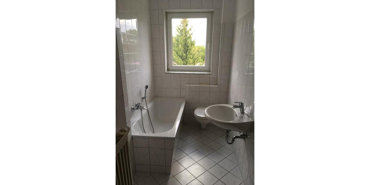 Etagenwohnung Greußen - 3 Zimmer, 60 m&sup2;, 360&euro; | Angebot:24116840