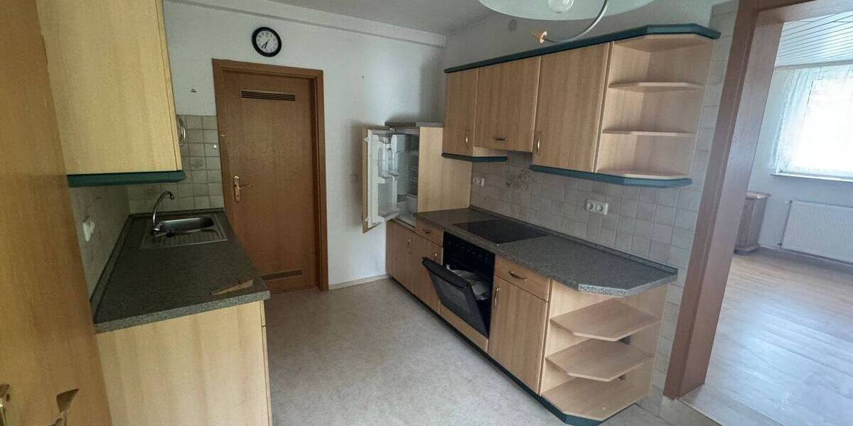 Einfamilienhaus Erfurt Hochheim - 1 Zimmer, 182 m&sup2;, 320.000&euro; | Angebot:26820058