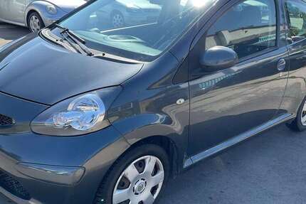 Toyota Aygo 182.078 km 1.750 &euro; Erfurt 99086