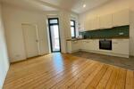 #Nur WG geeignet #Altbau #Einbauküche #Modernes Tageslichtbad #Balkon #Innenstadtlage #Bahnhofsnähe