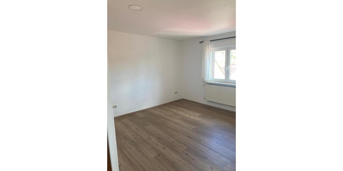 Einfamilienhaus Kranichfeld - 7 Zimmer, 160 m&sup2;, 248.000&euro; | Angebot:24357405