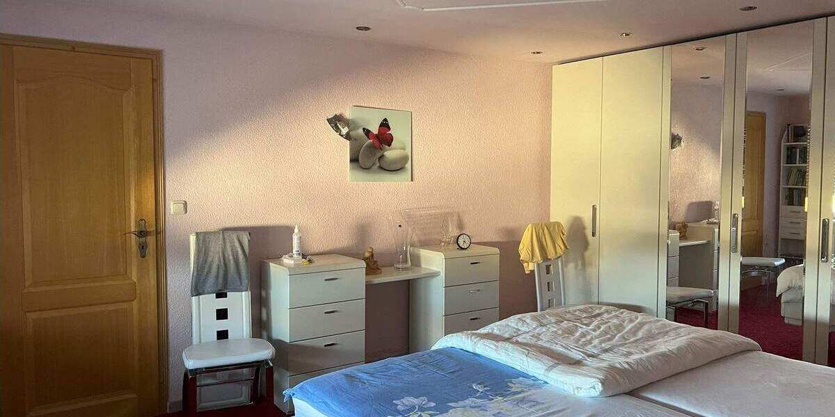 Doppelhaushälfte Bad Berka - 6 Zimmer, 163 m&sup2;, 259.000&euro; | Angebot:24437307