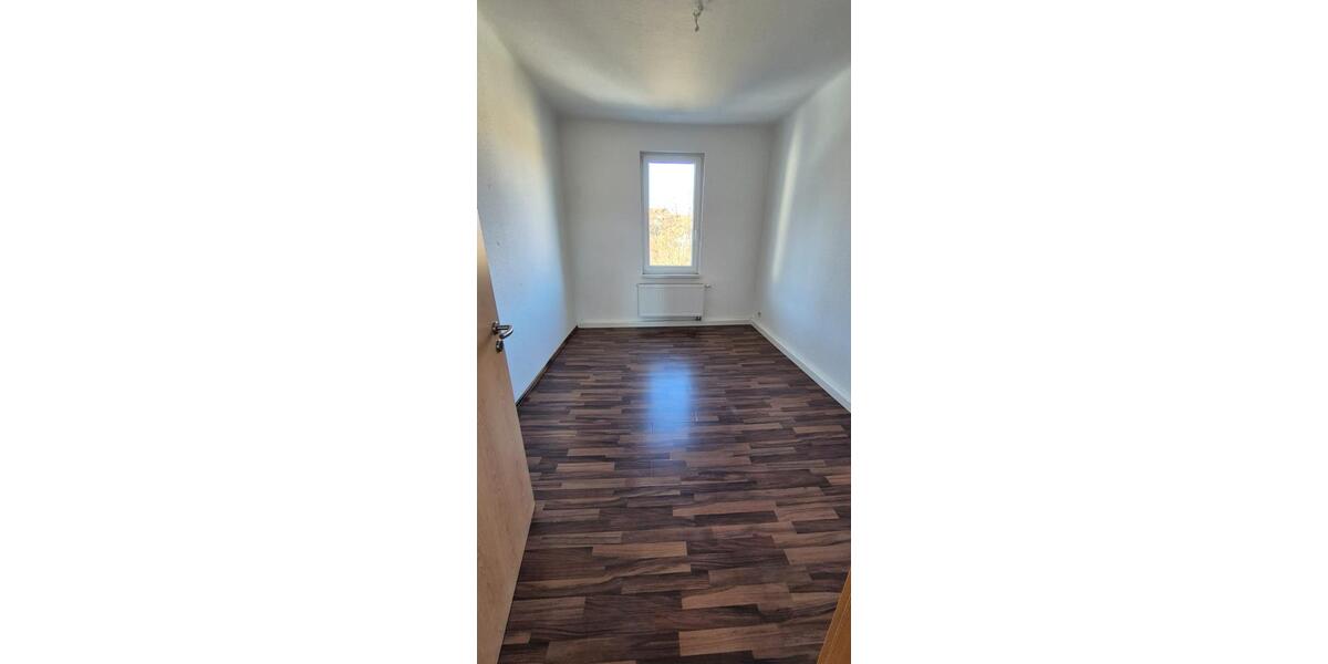 Erdgeschoßwohnung Gotha - 4 Zimmer, 67 m&sup2;, 515&euro; | Angebot:25975035