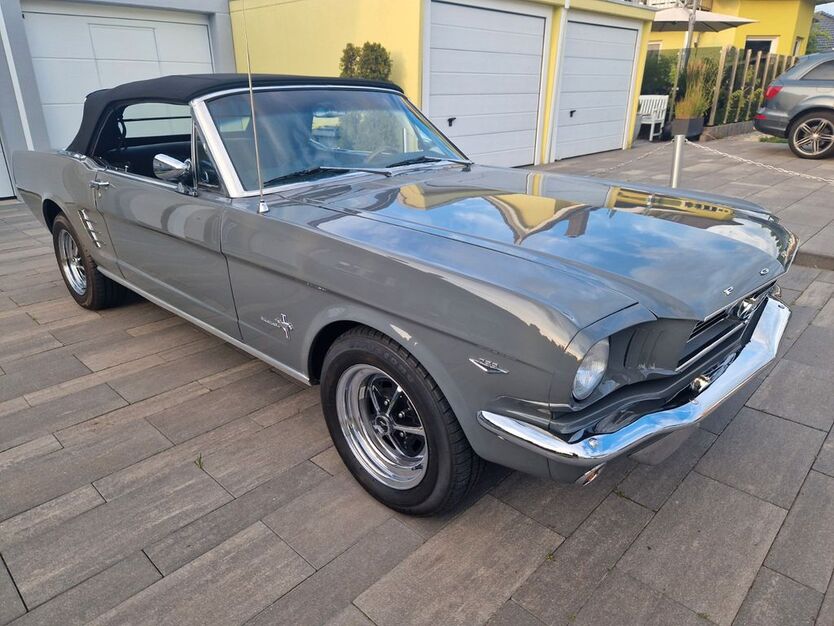 Ford Mustang 999.999 km 49.999 € Erfurt 99085