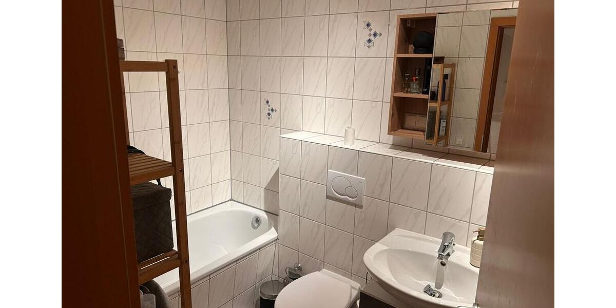 Erdgeschoßwohnung Erfurt - 3 Zimmer, 73 m&sup2;, 750&euro; | Angebot:25168950