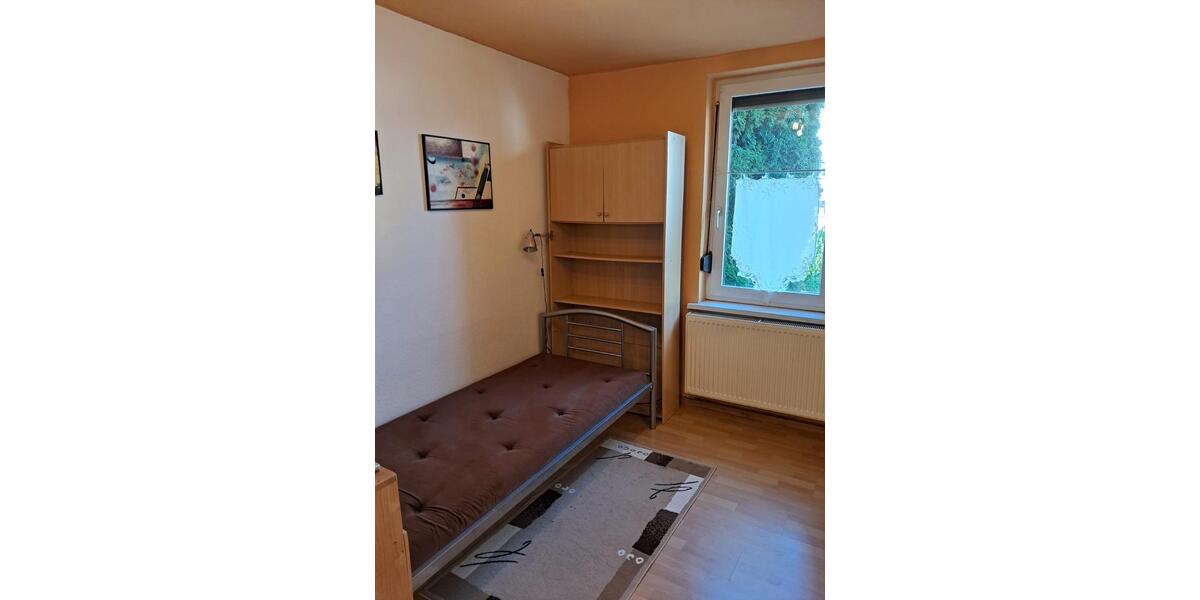 Hochparterre Nesse-Apfelstädt Apfelstädt - 1 Zimmer, 15 m&sup2;, 250&euro; | Angebot:25356296
