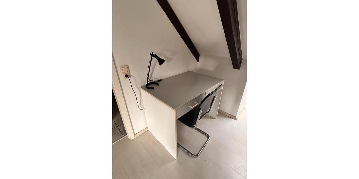 Dachgeschoßwohnung Erfurt Johannesplatz - 1 Zimmer, 62 m&sup2;, 775&euro; | Angebot:24475258