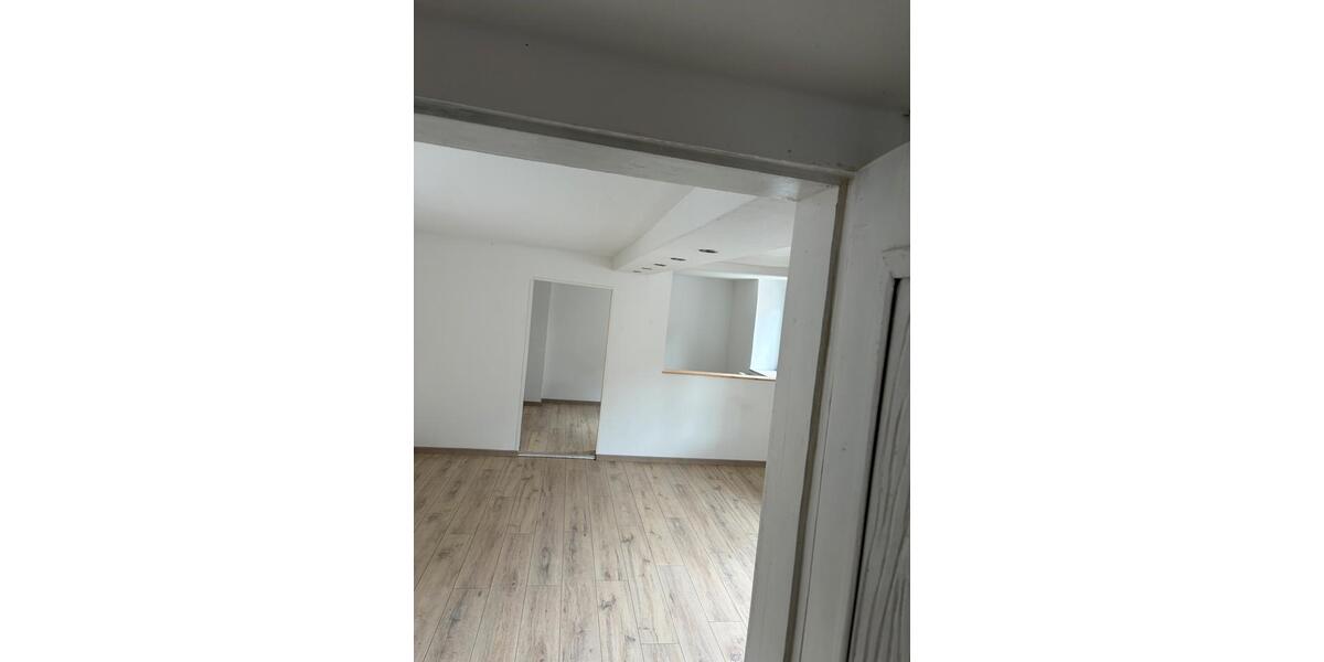 Einfamilienhaus Am Ettersberg - 4 Zimmer, 104 m&sup2;, 750&euro; | Angebot:27624817