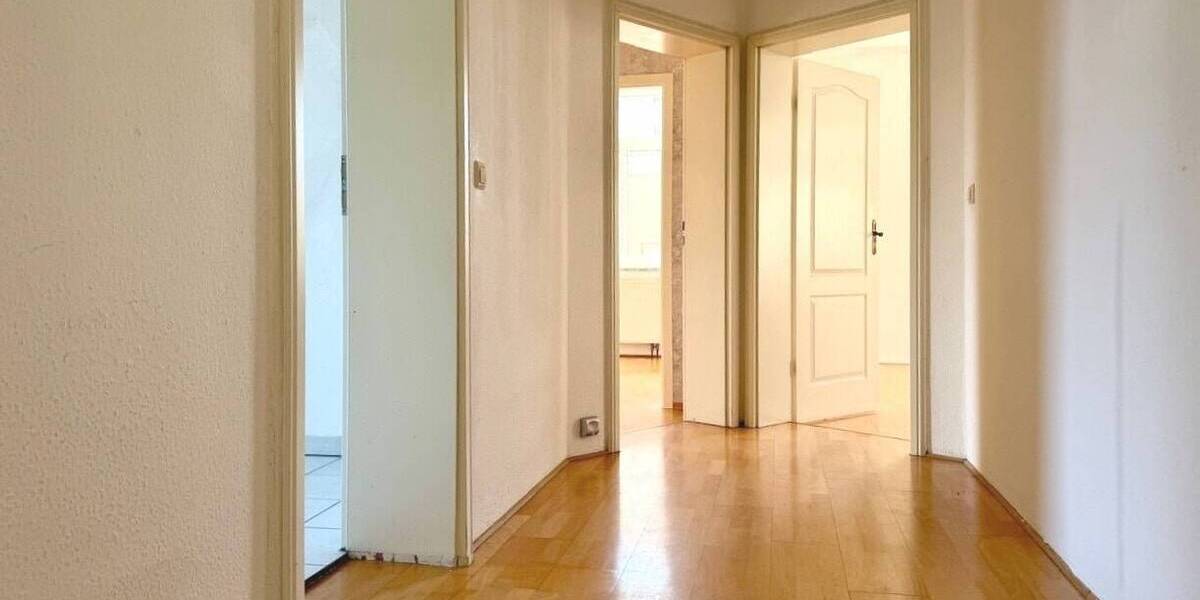 Etagenwohnung Weimar Nordvorstadt - 3 Zimmer, 80 m&sup2;, 230.000&euro; | Angebot:26027585